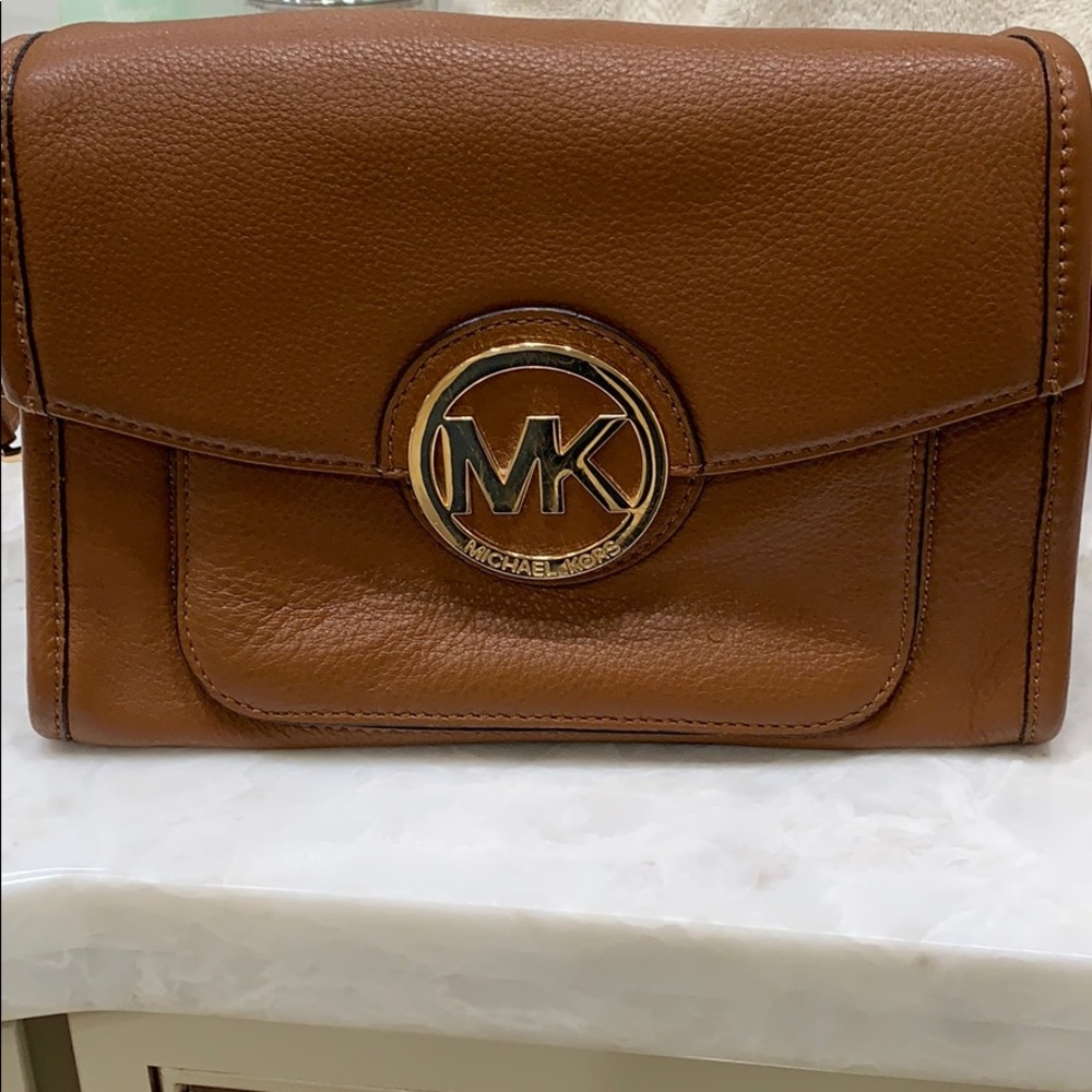 Brown MK shoulder purse